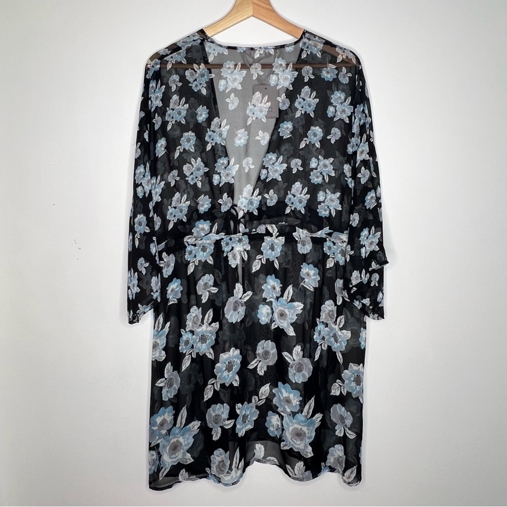 NEW LC Lauren Conrad Floral Drawstring Kimono